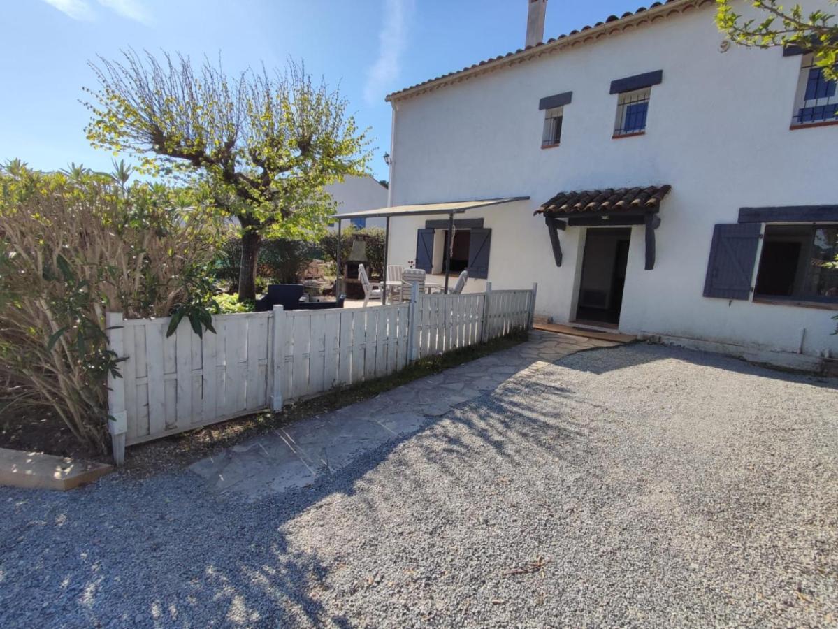 Le Mas Du Bijou Bleu Puget-sur Argens Εξωτερικό φωτογραφία